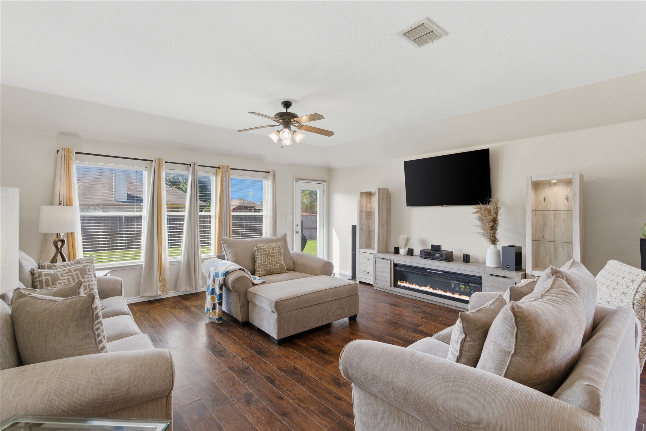 301 Long Prairie Drive Forney TX 75126