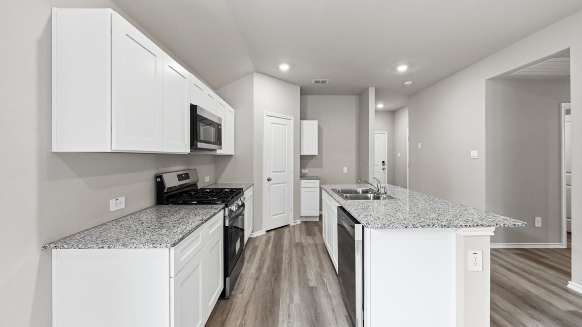 5548 Rollins Drive Denton TX 76249
