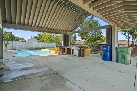 1938 Merrimac Trail Garland TX 75043