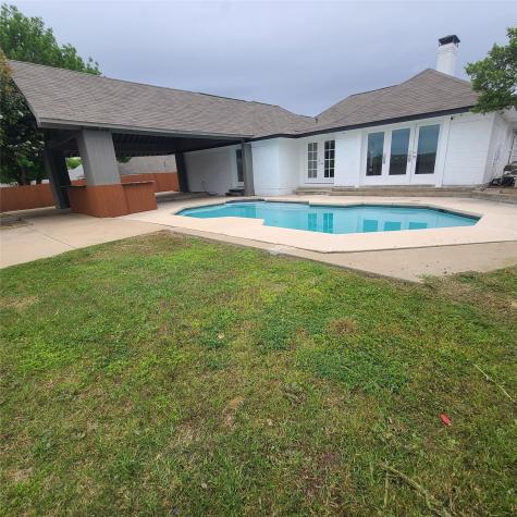 1938 Merrimac Trail Garland TX 75043