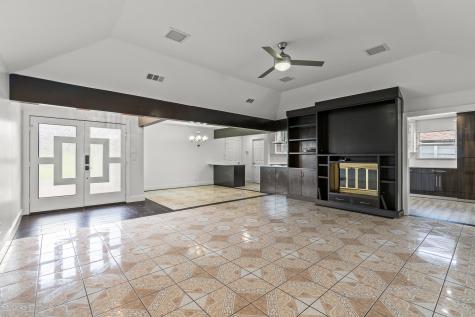 1938 Merrimac Trail Garland TX 75043