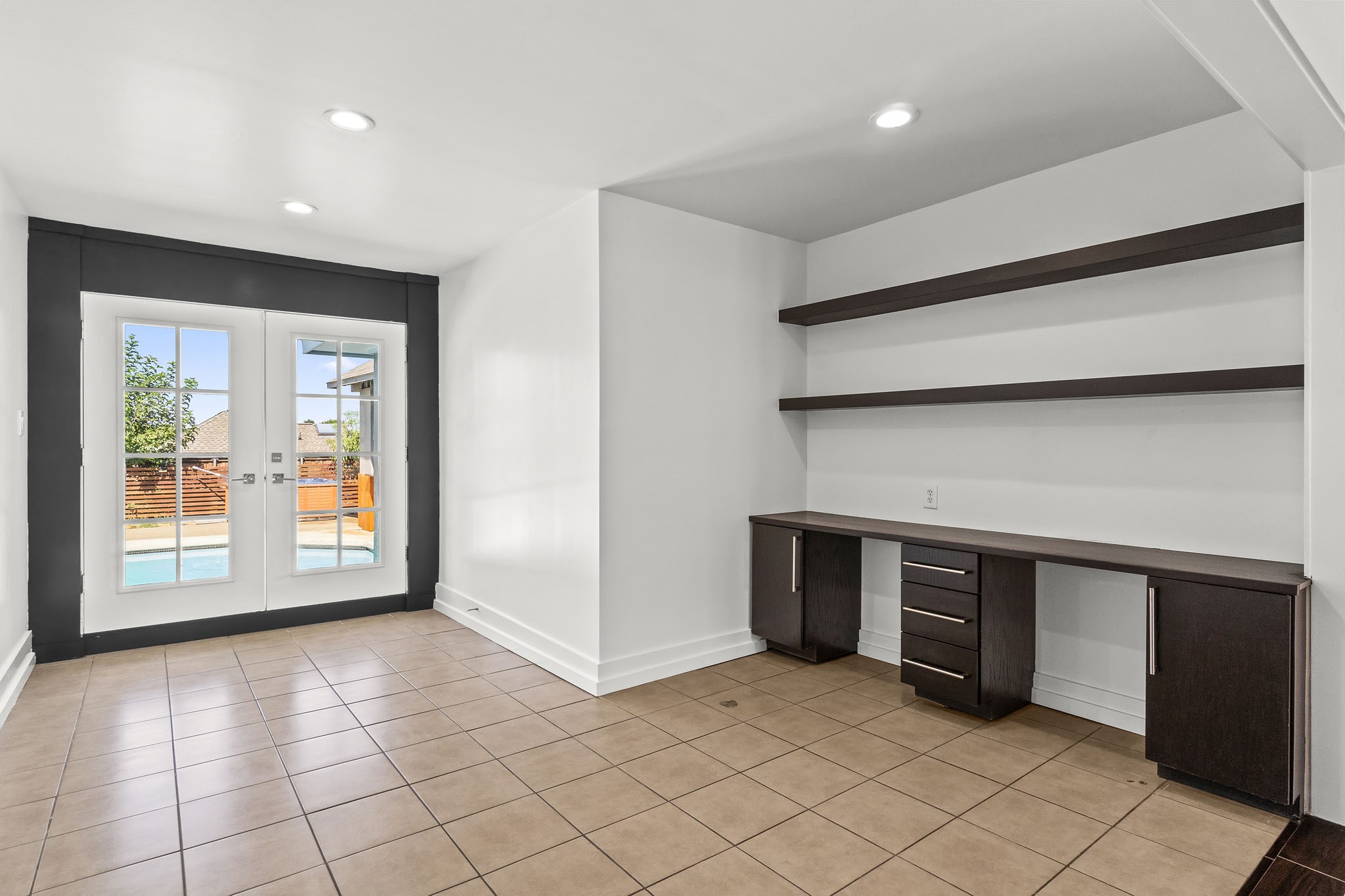 1938 Merrimac Trail Garland TX 75043