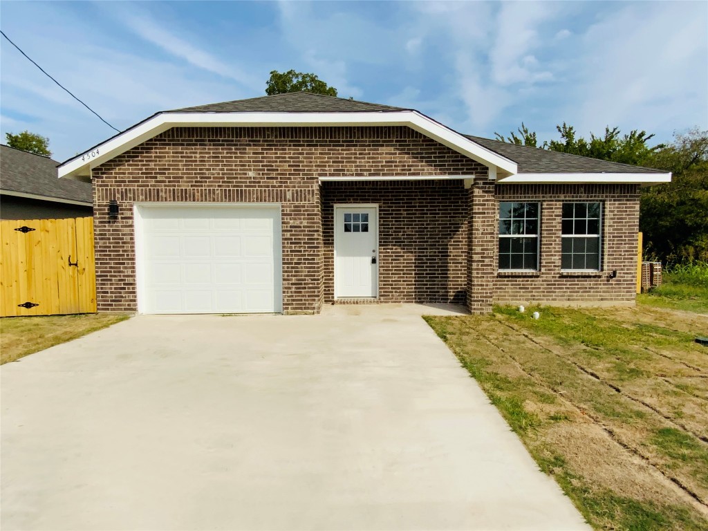 4504 Spencer Street Greenville TX 75401