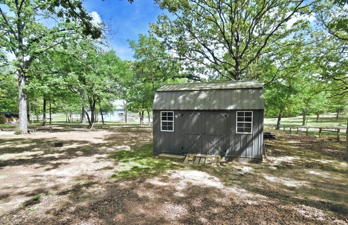 120 County Road 1787 Yantis TX 75497