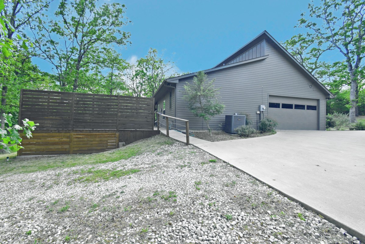 120 County Road 1787 Yantis TX 75497