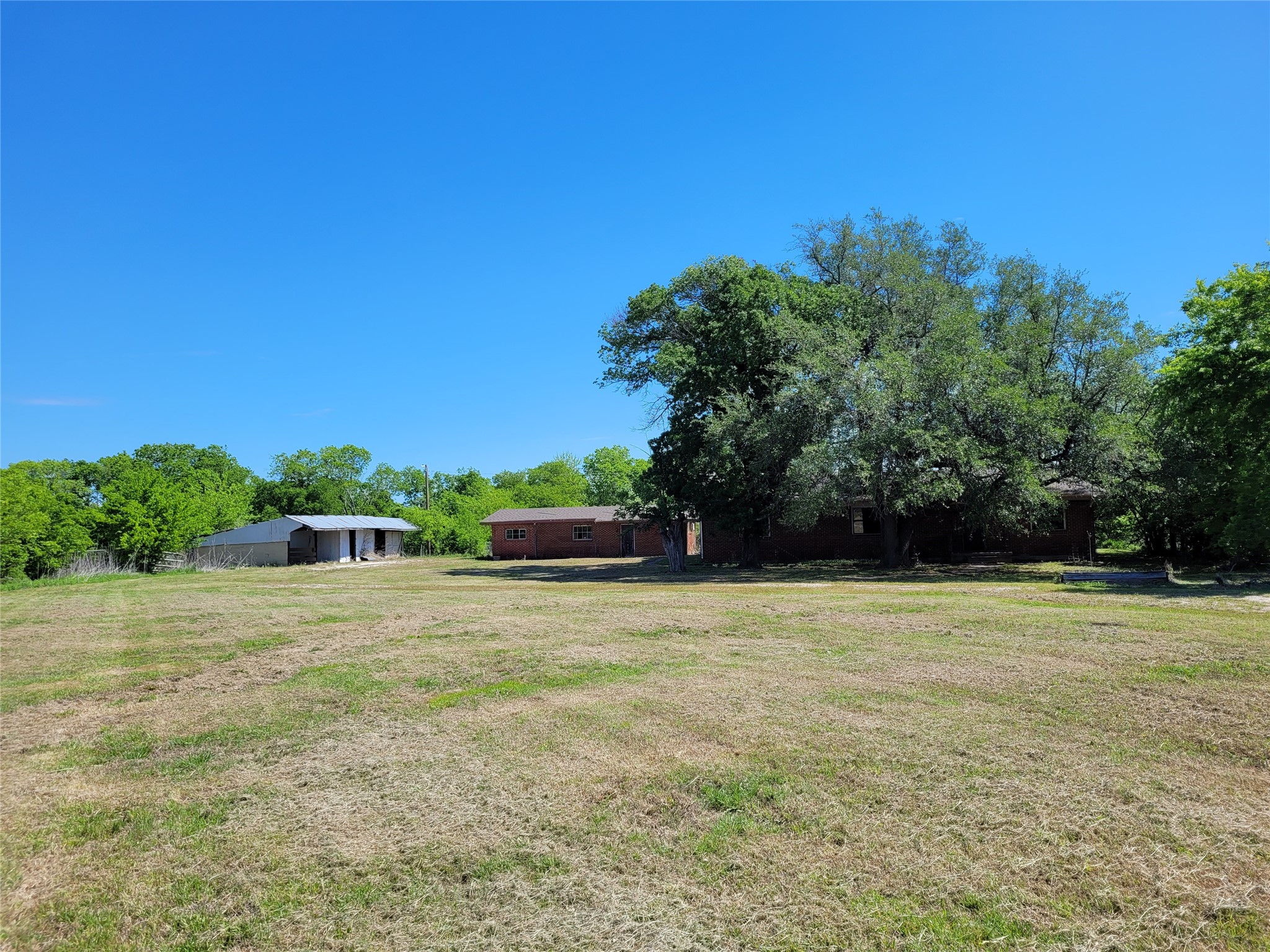 6824 175 Highway Kaufman TX 75142