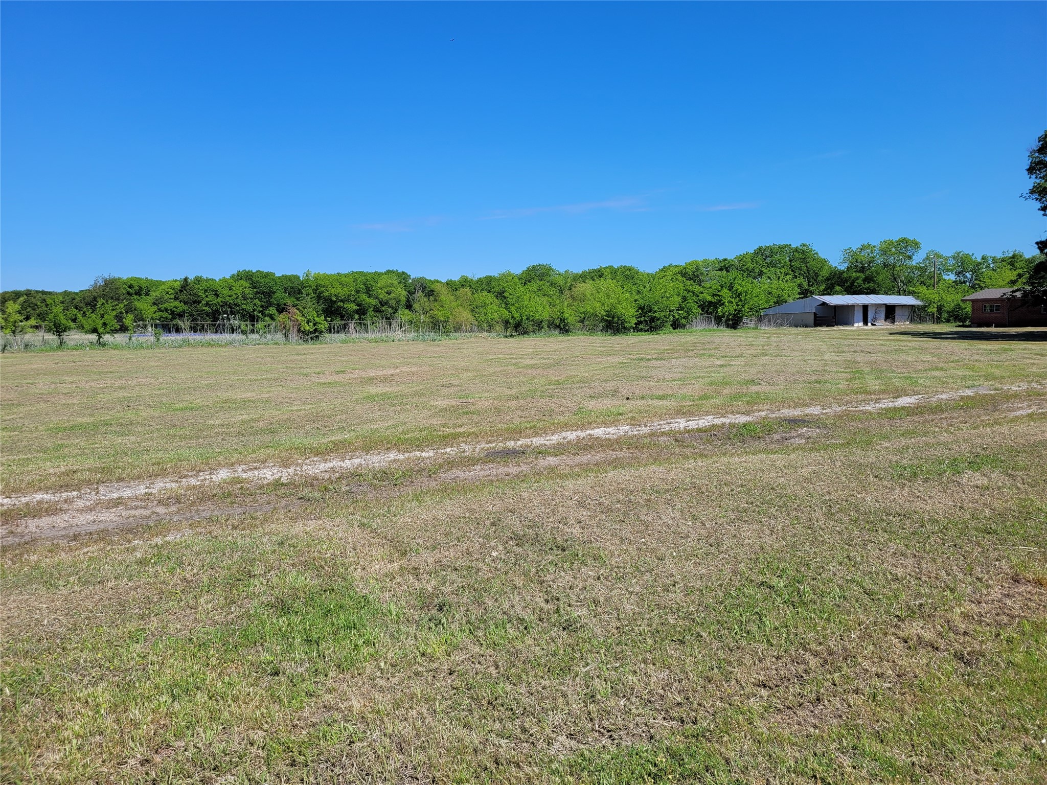 6824 175 Highway Kaufman TX 75142