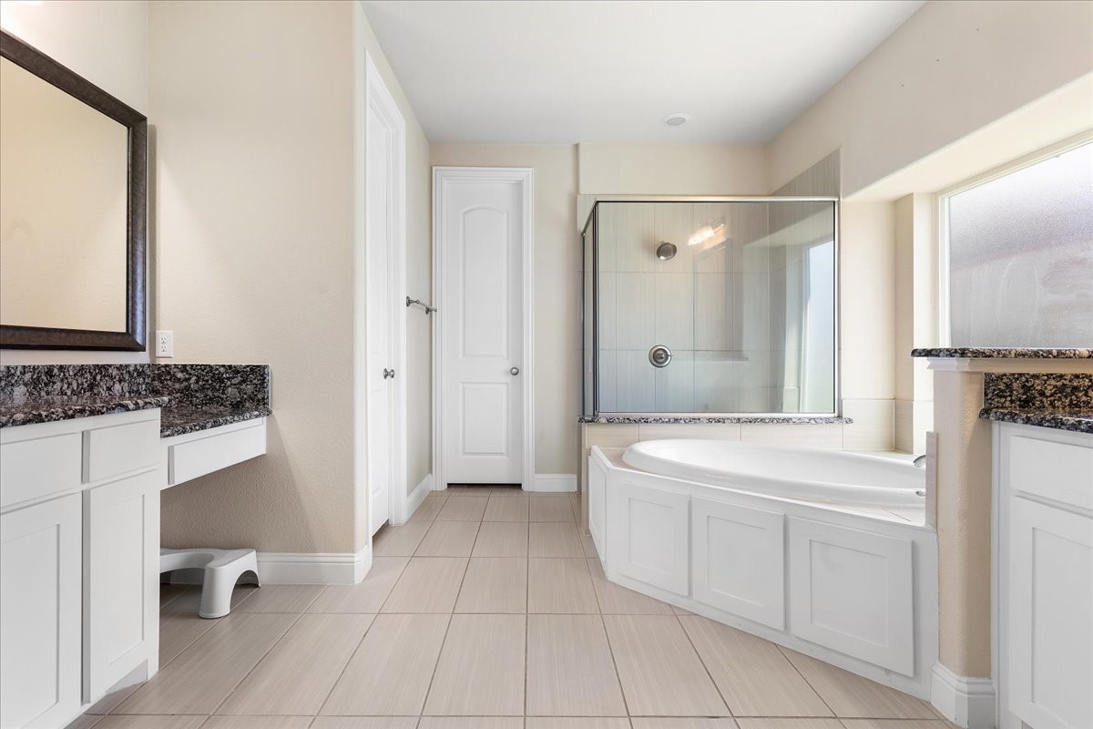 701 Auburn Court Savannah TX 76227