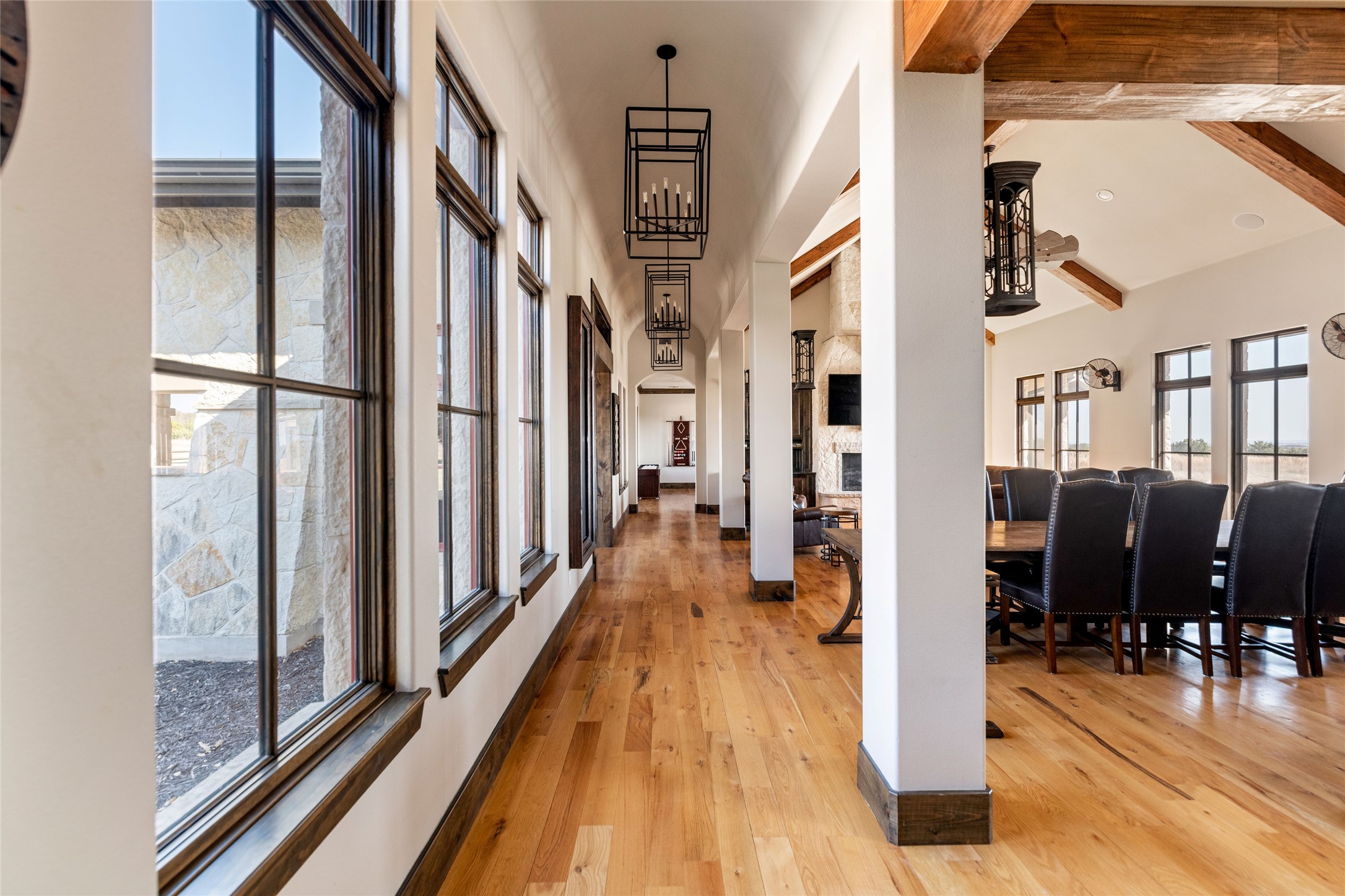 1231 Pr 21 Glen Rose TX 76690
