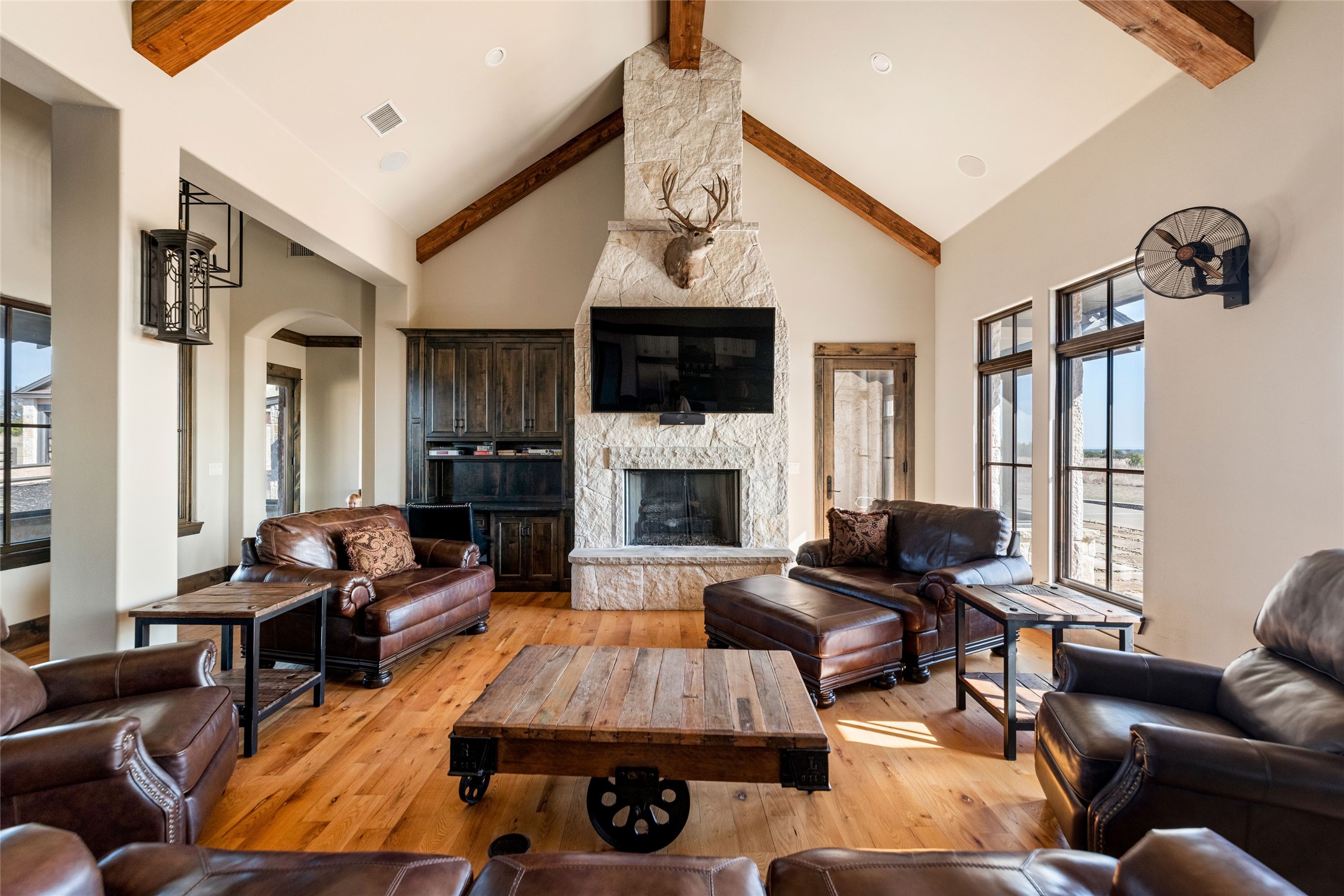 1231 Pr 21 Glen Rose TX 76690