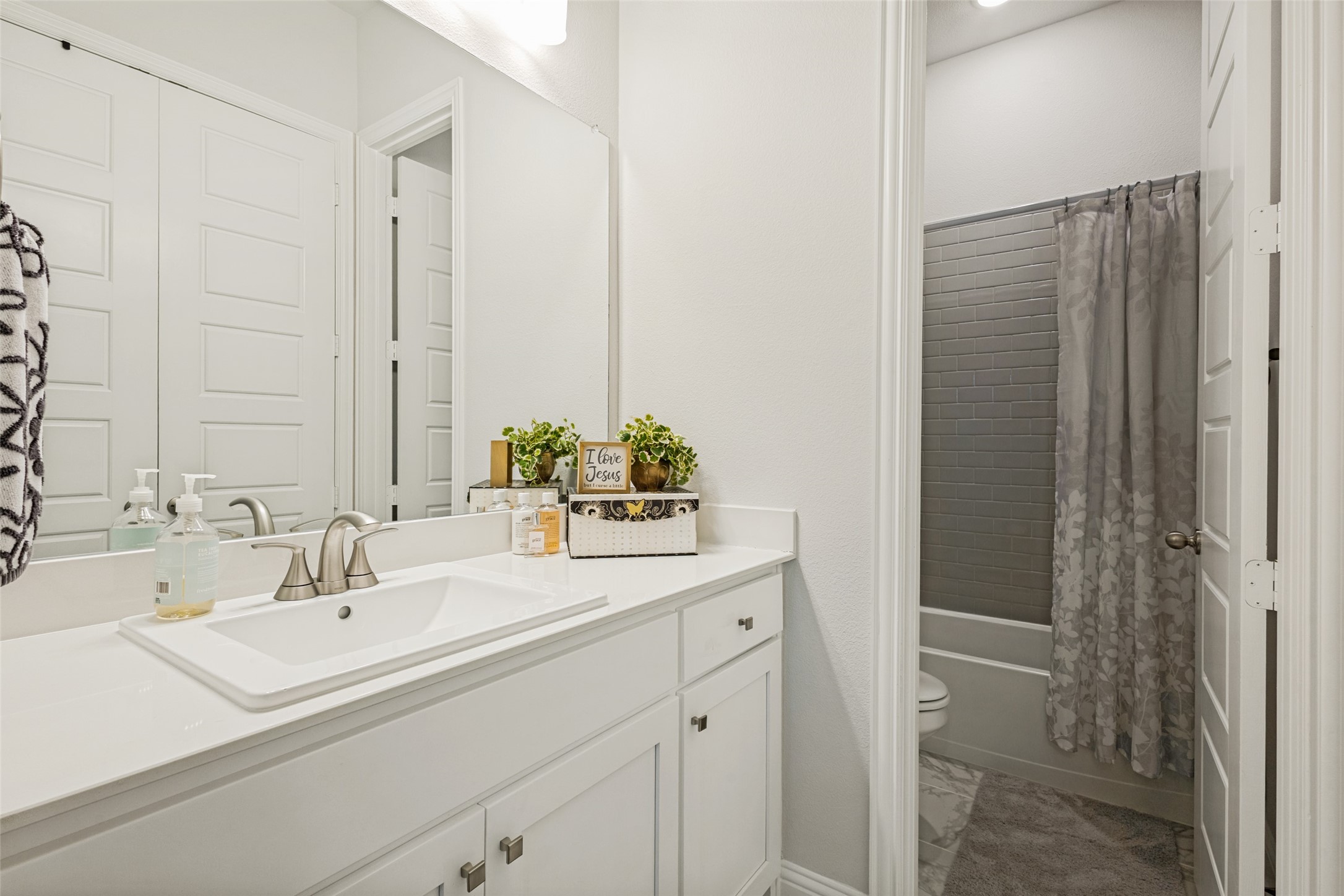 1508 Bearpath Way Gunter TX 75058