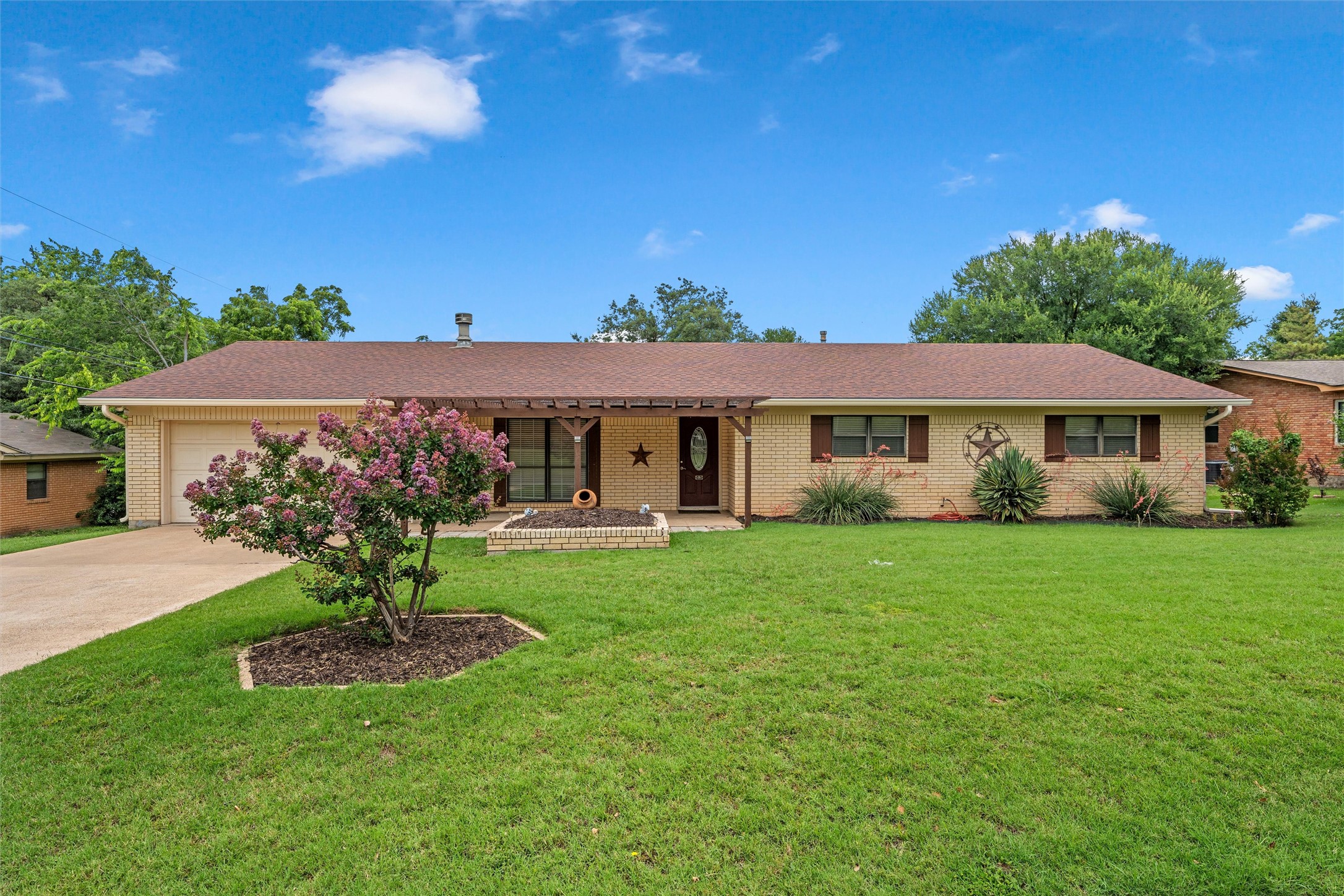 733 Arliss Drive Woodway TX 76712