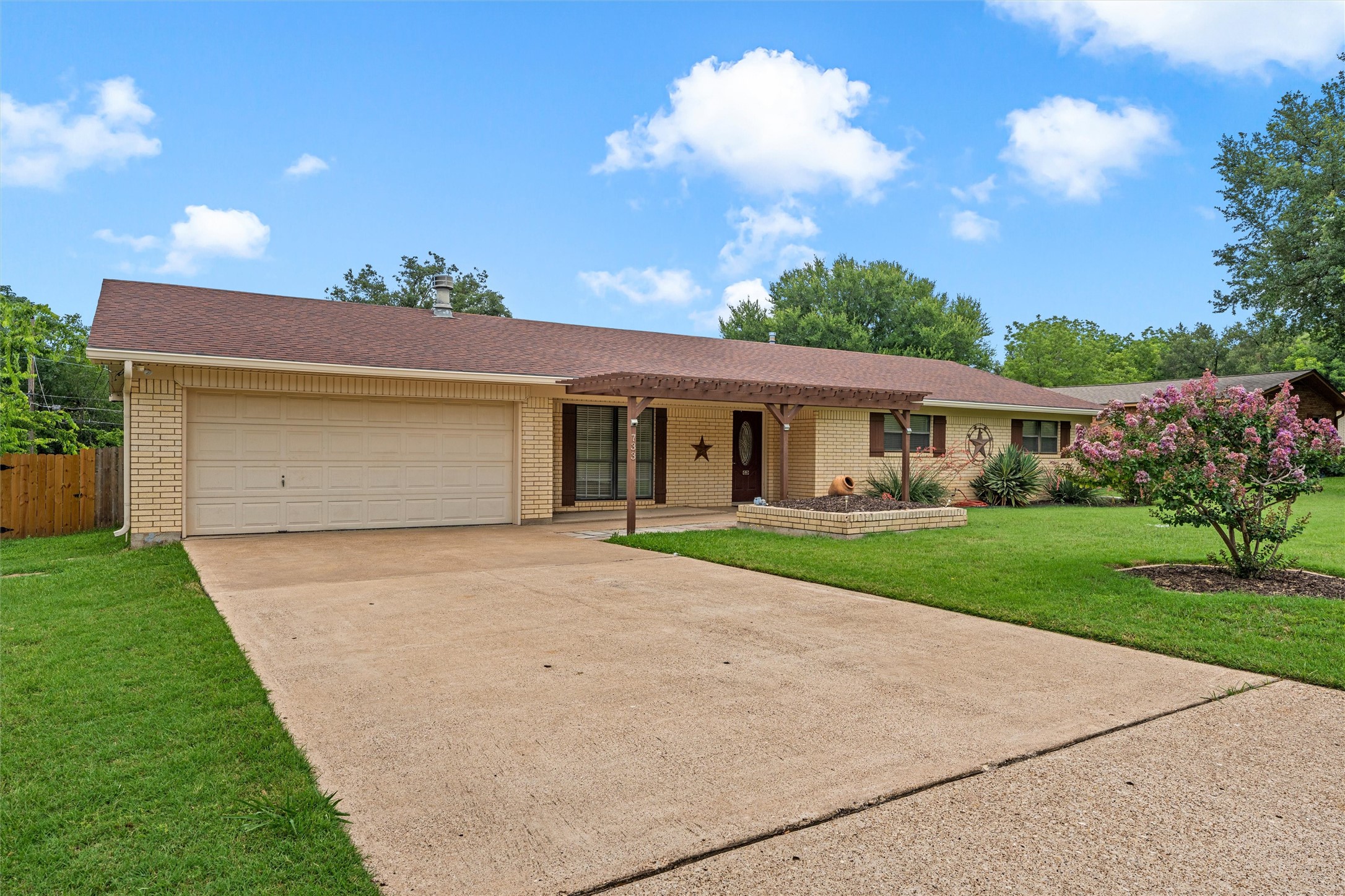 733 Arliss Drive Woodway TX 76712