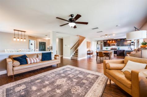 1405 Cardinal Way Aubrey TX 76227