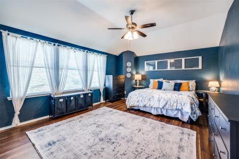 1405 Cardinal Way Aubrey TX 76227