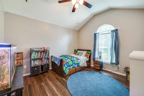 1405 Cardinal Way Aubrey TX 76227