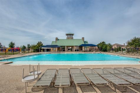 1405 Cardinal Way Aubrey TX 76227