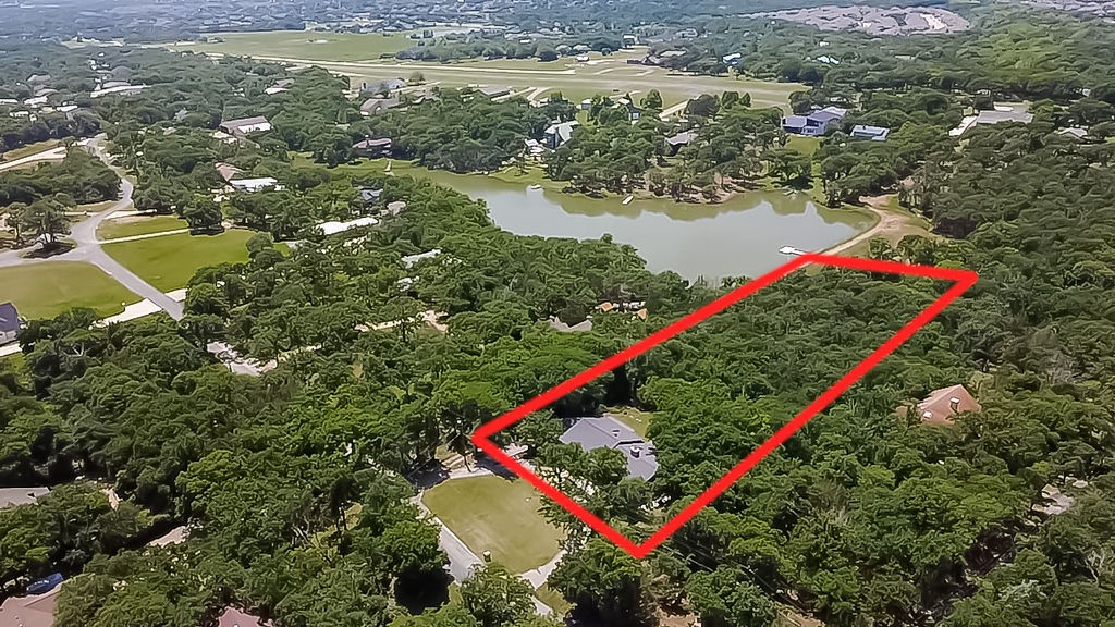 42 Hidden Valley Airpark Shady Shores TX 76208