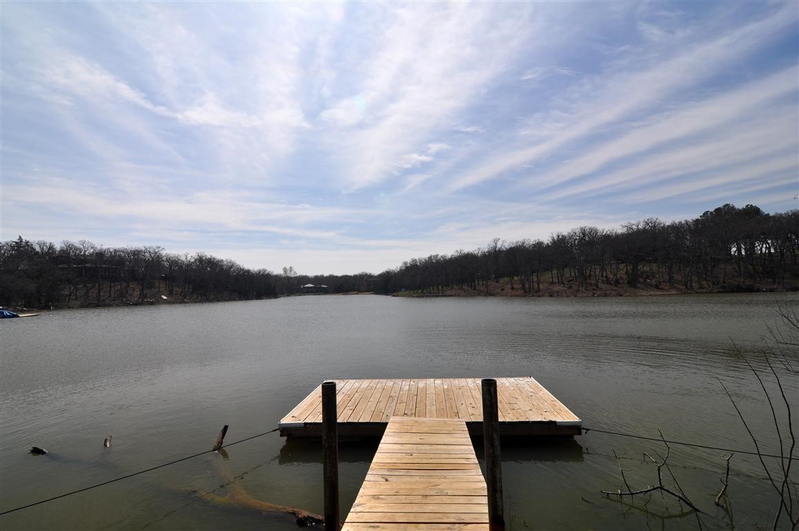 42 Hidden Valley Airpark Shady Shores TX 76208