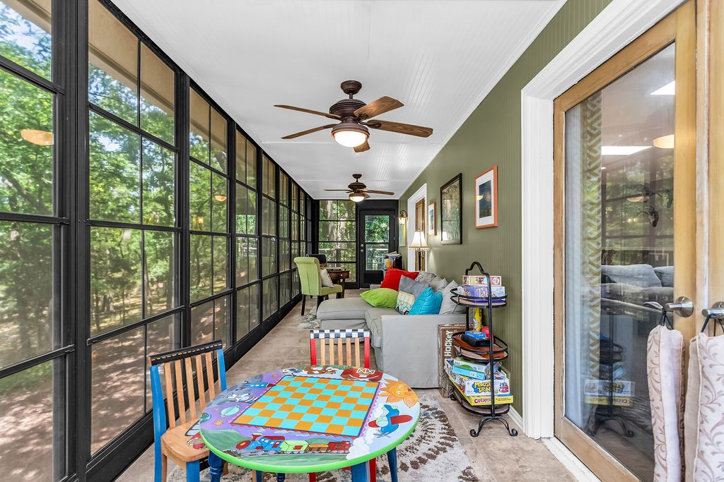 42 Hidden Valley Airpark Shady Shores TX 76208