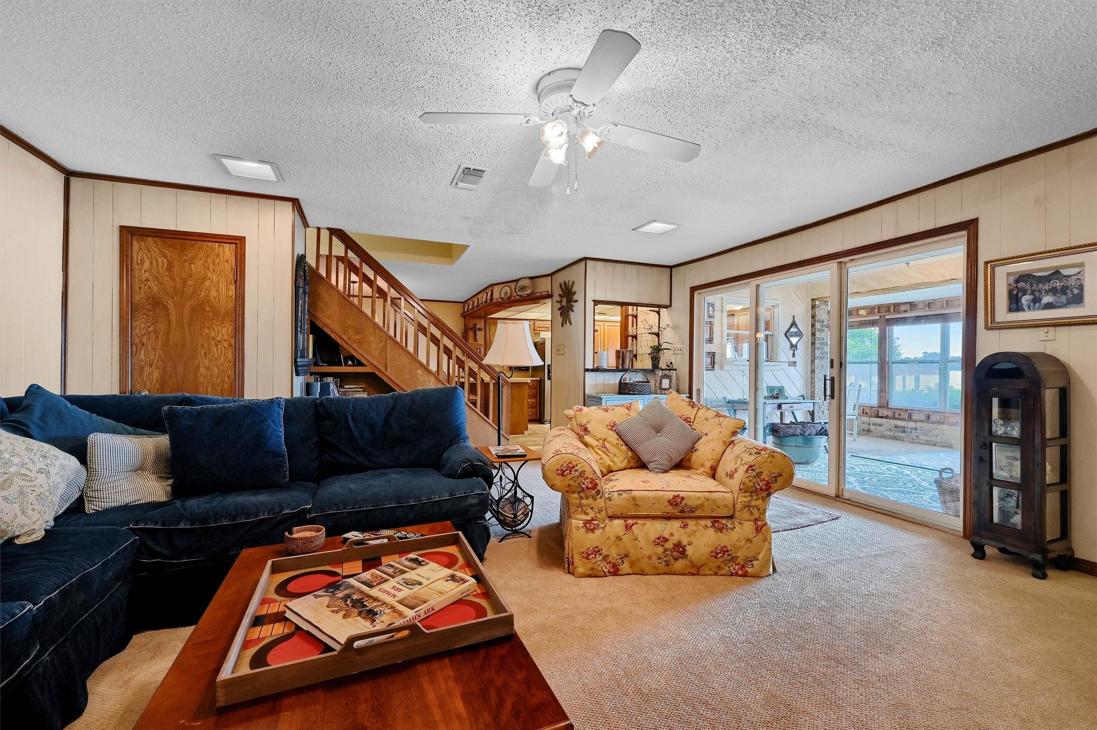 105 Cheyenne Drive Lake Kiowa TX 76240