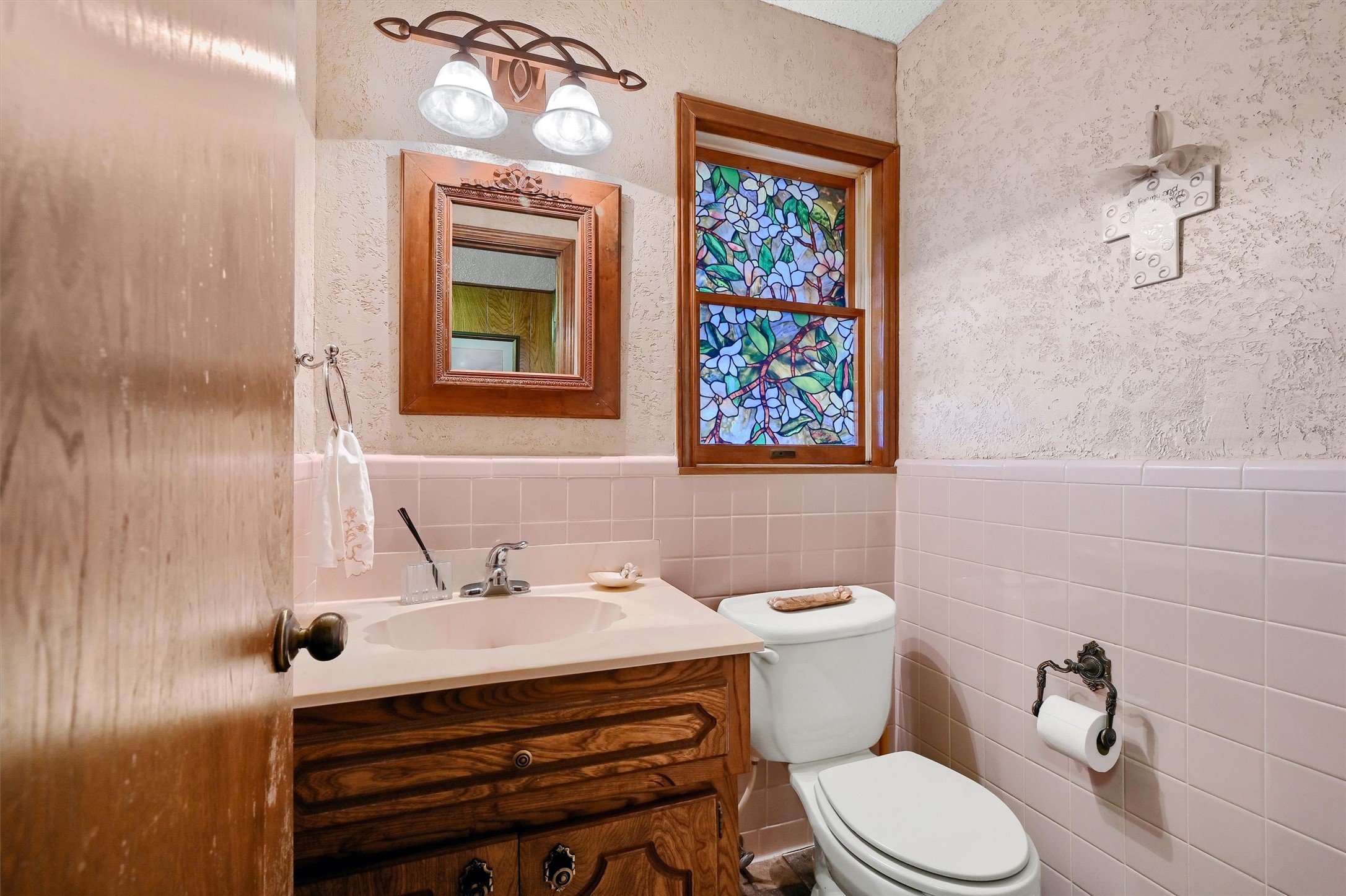 105 Cheyenne Drive Lake Kiowa TX 76240