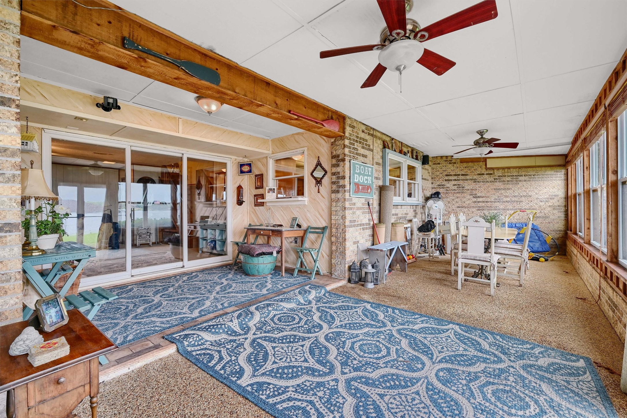105 Cheyenne Drive Lake Kiowa TX 76240