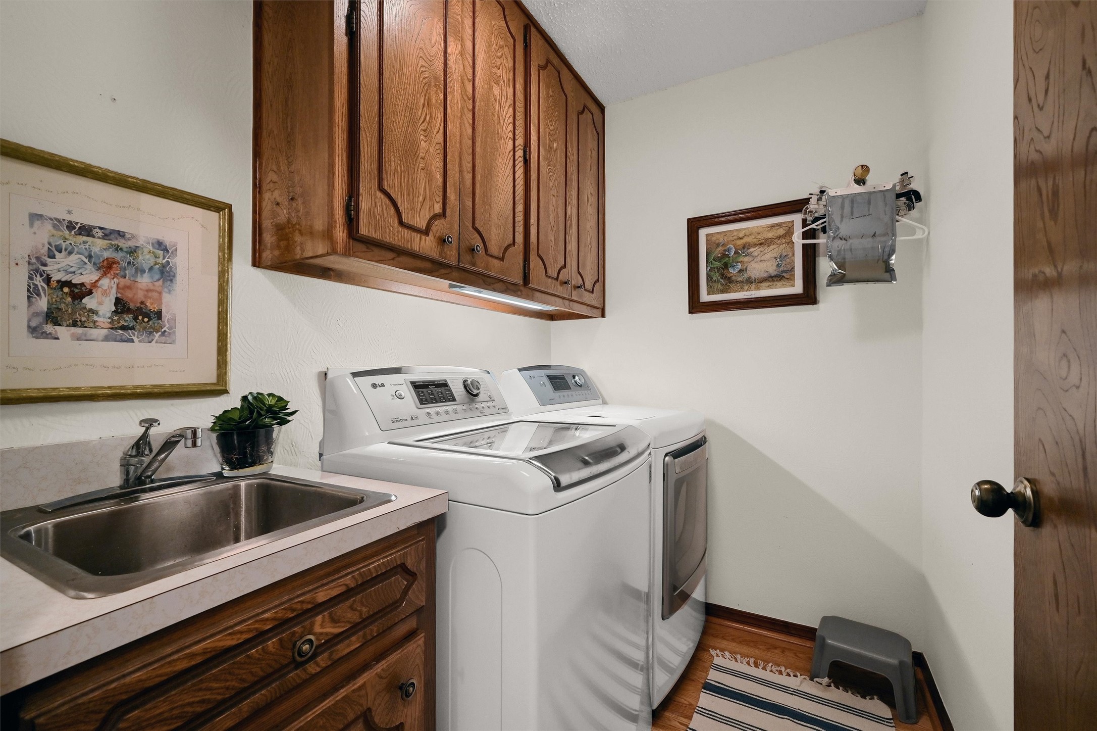 105 Cheyenne Drive Lake Kiowa TX 76240