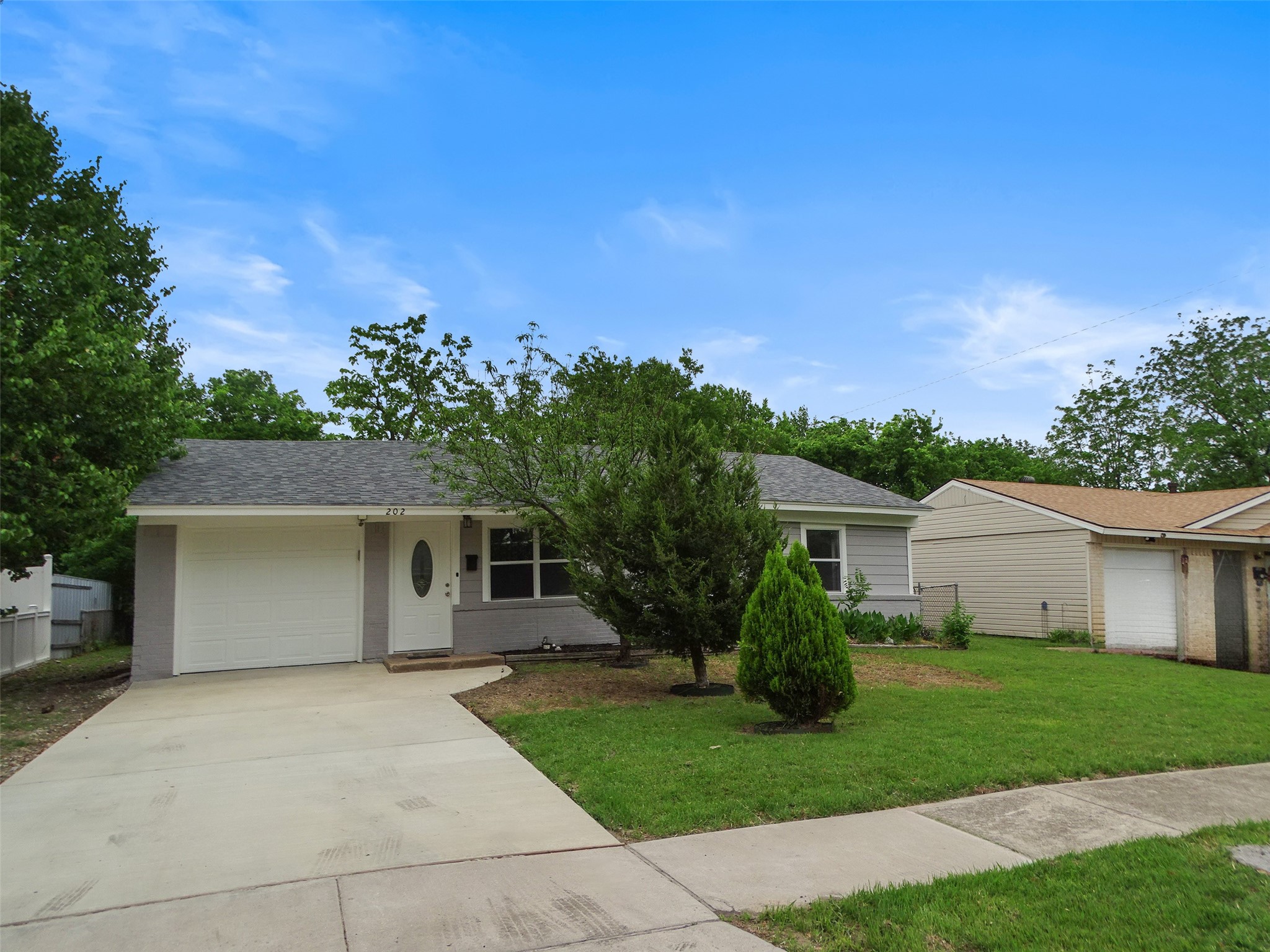 202 E Cober Drive Grand Prairie TX 75051