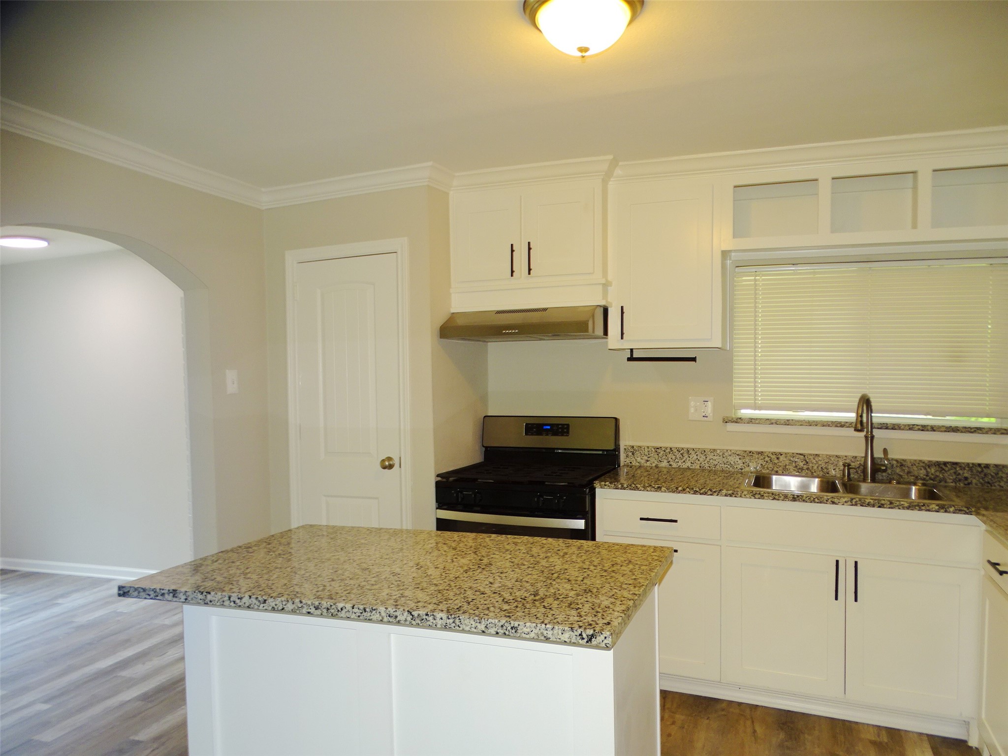 202 E Cober Drive Grand Prairie TX 75051