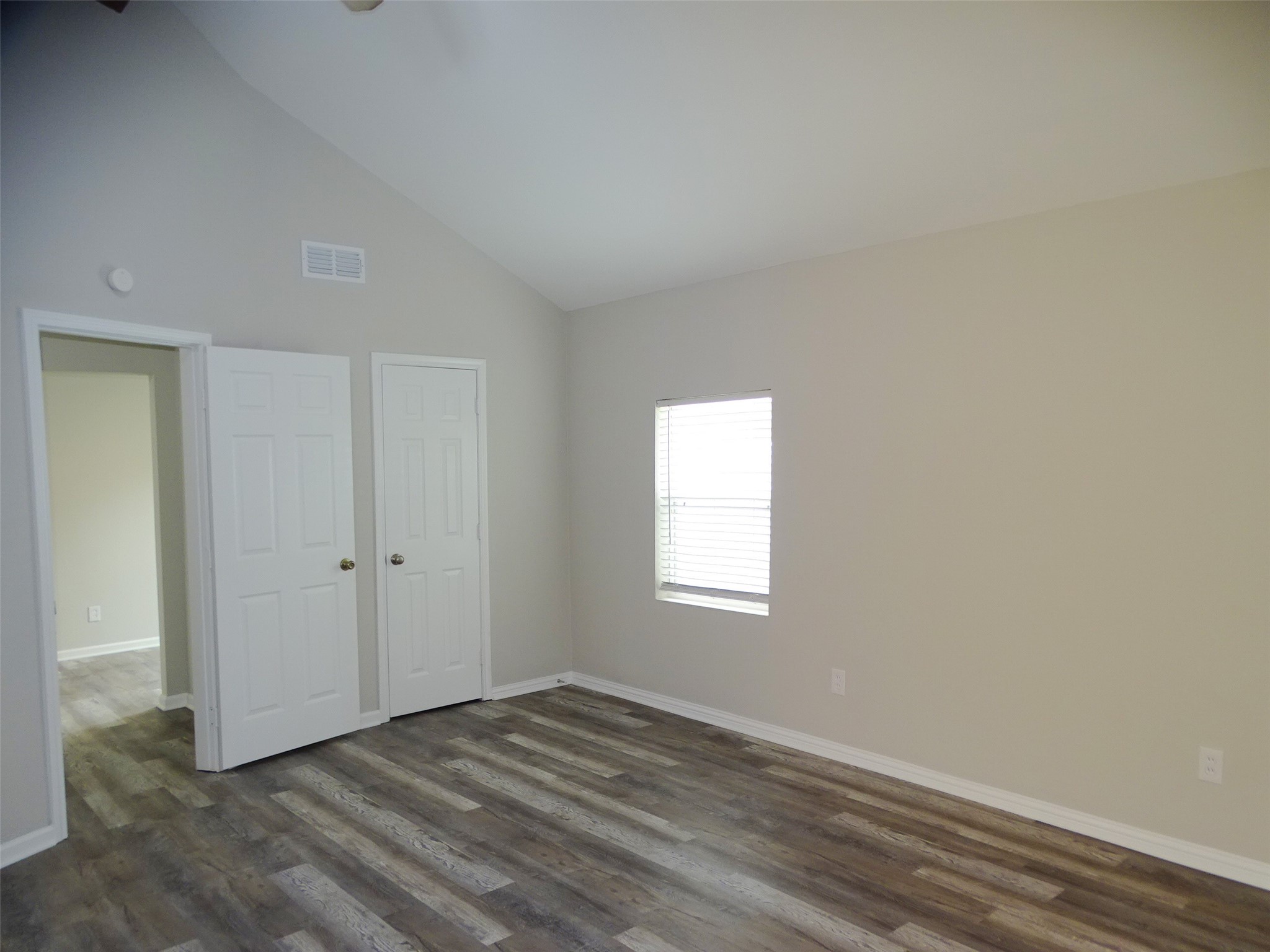 202 E Cober Drive Grand Prairie TX 75051