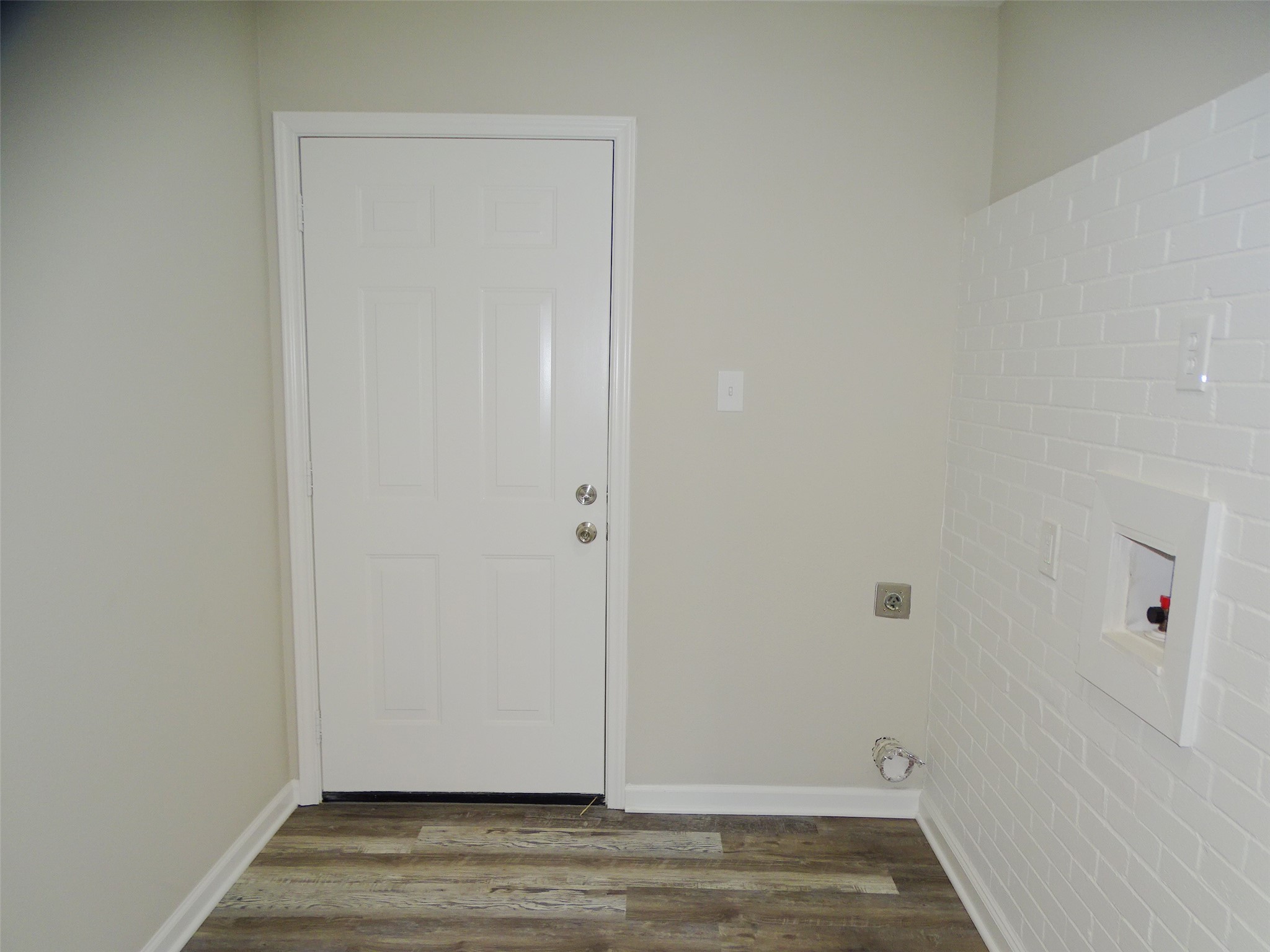 202 E Cober Drive Grand Prairie TX 75051