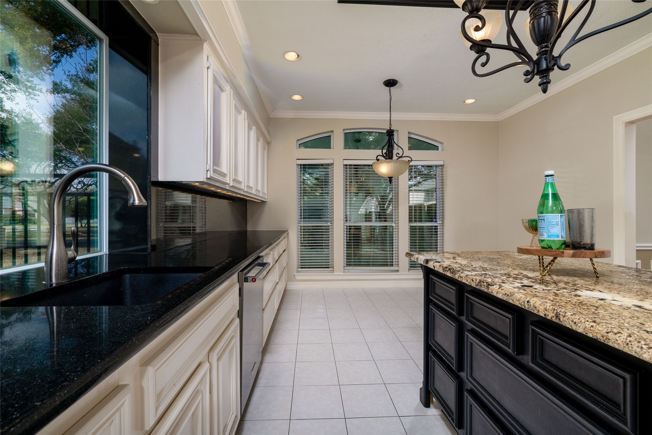 6705 Savannah Lane Fort Worth TX 76132