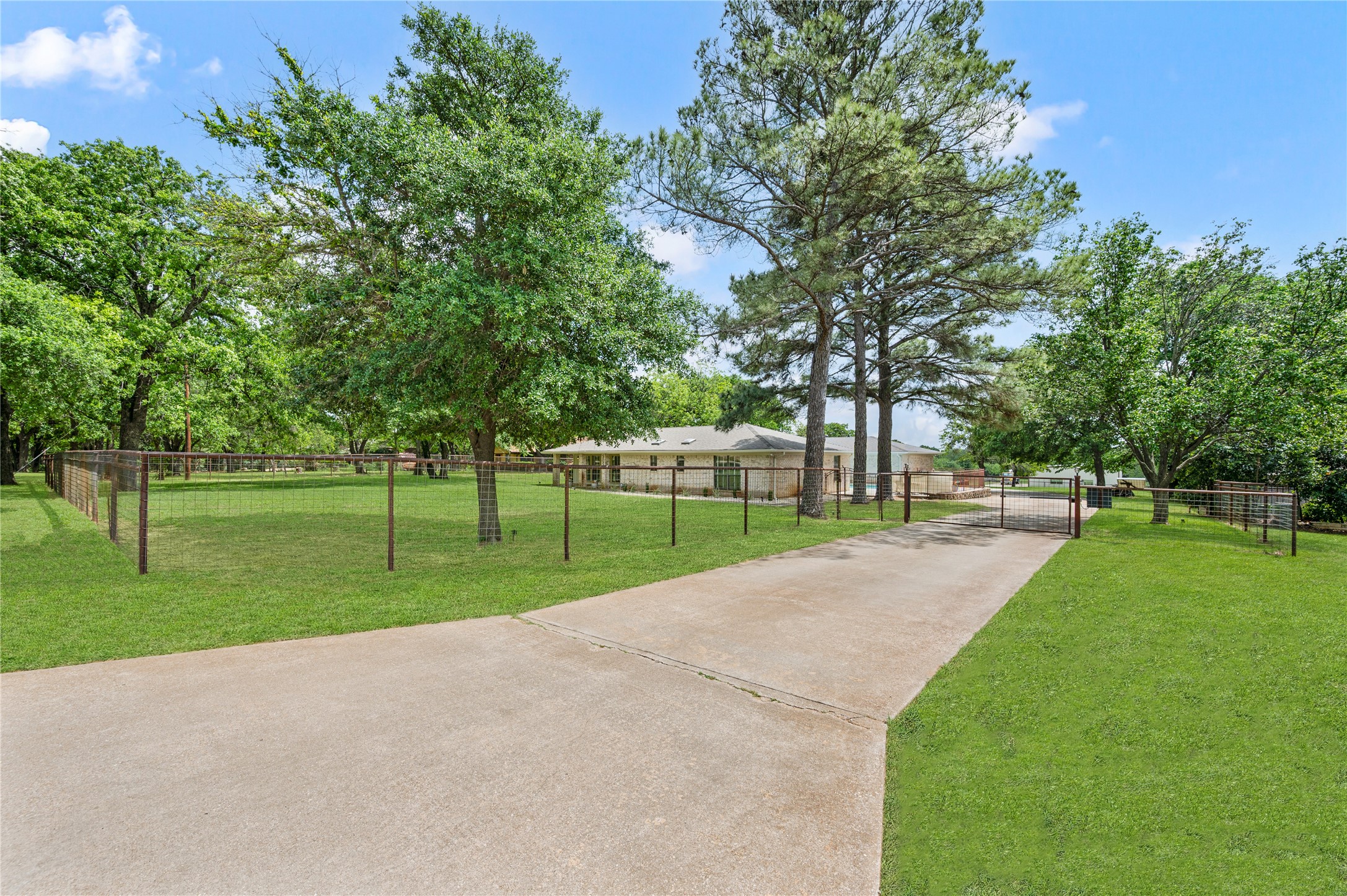 505 W Mcdonwell School Road Colleyville TX 76034