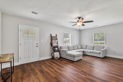 25 W Parnell Street Denison TX 75020