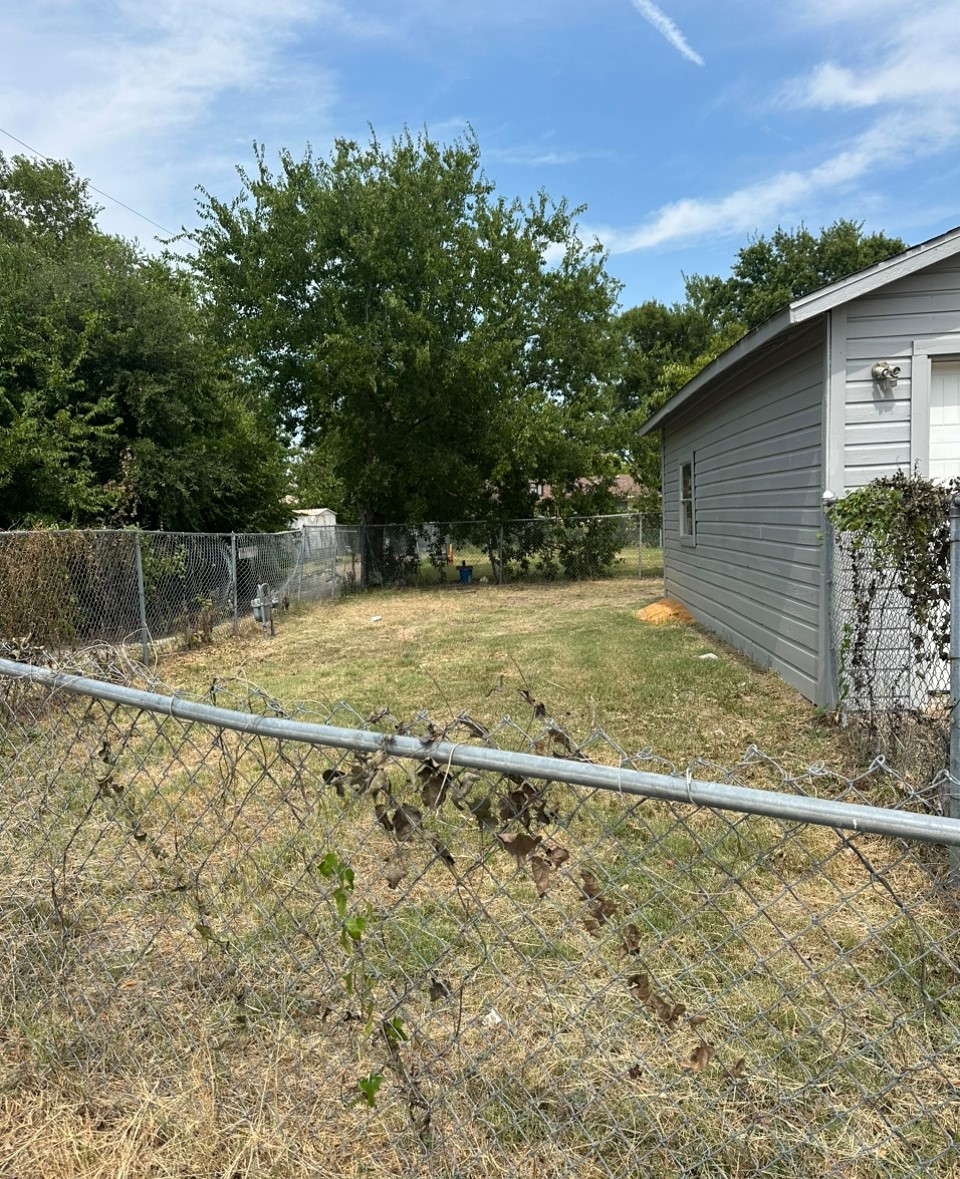 755 W Grubb Drive Mesquite TX 75149