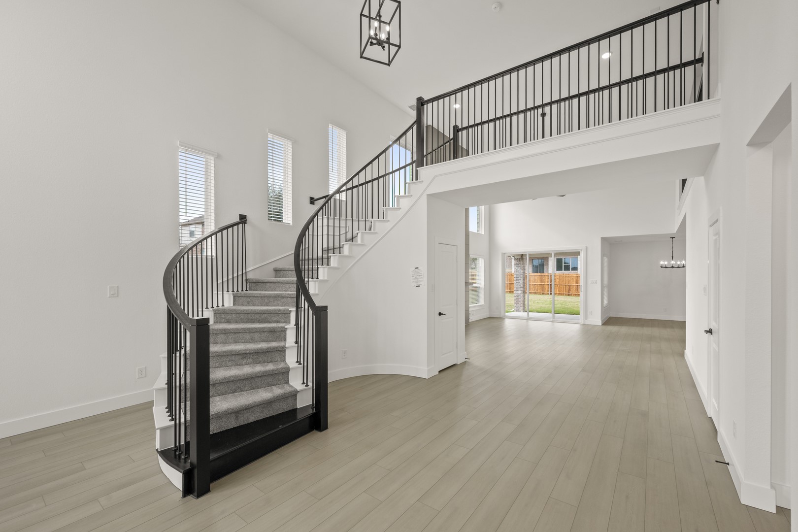 405 Newpark Boulevard Desoto TX 75115
