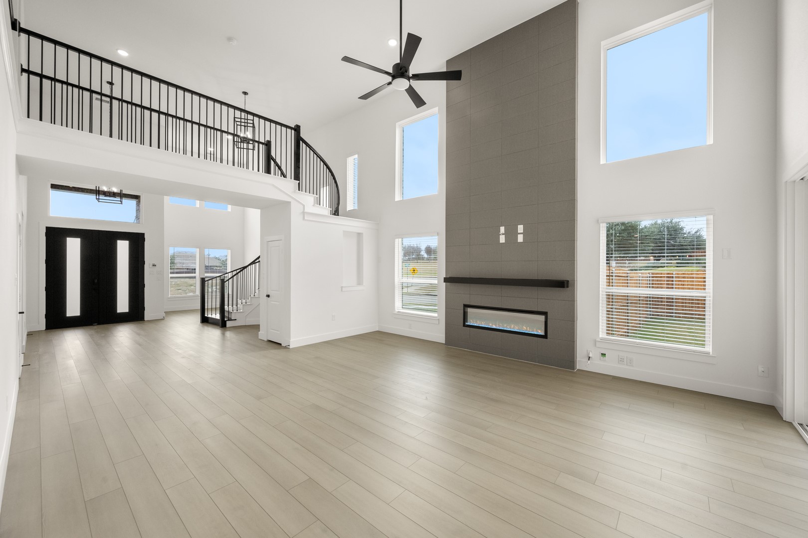 405 Newpark Boulevard Desoto TX 75115