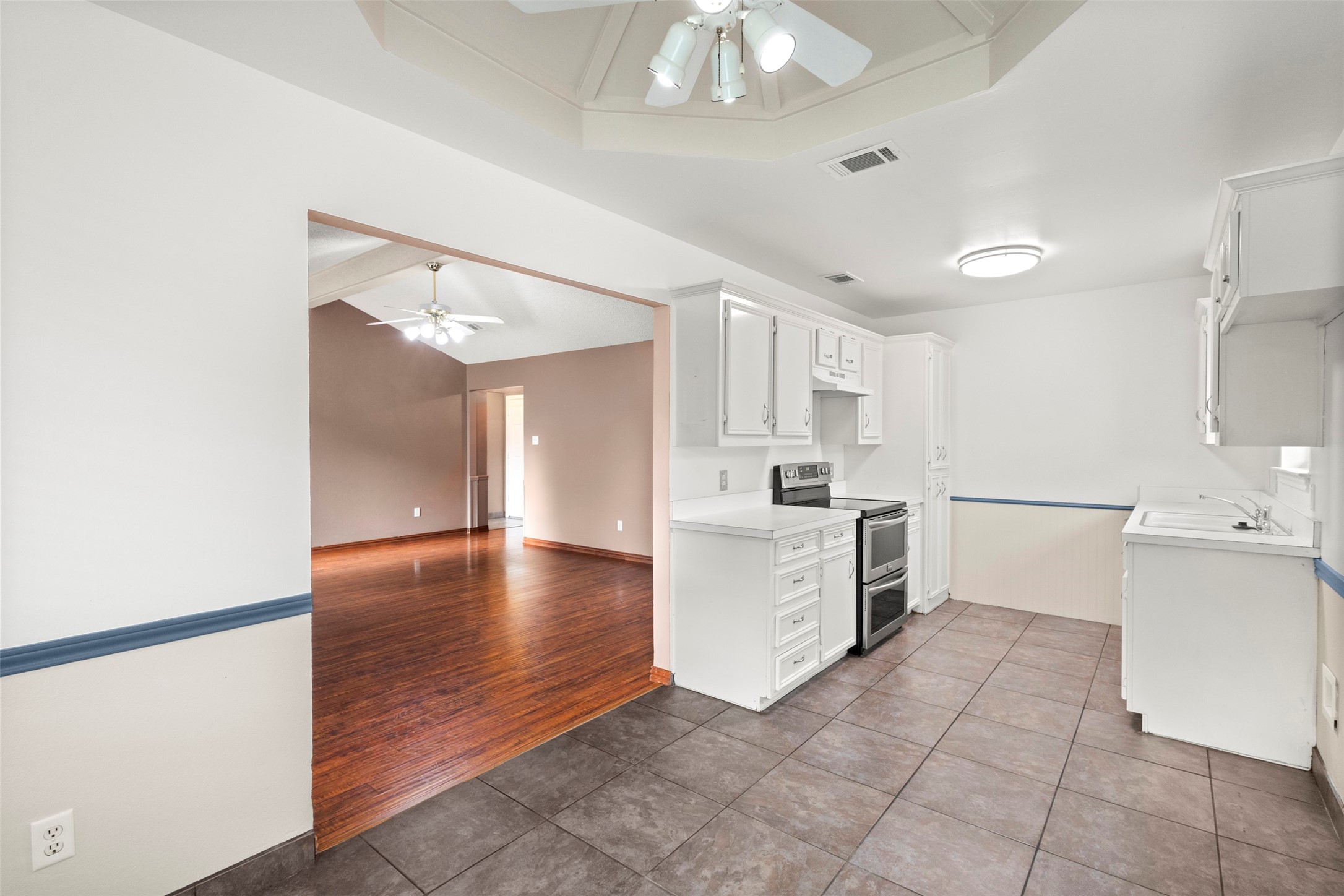 1013 Park Place Boulevard Midlothian TX 76065