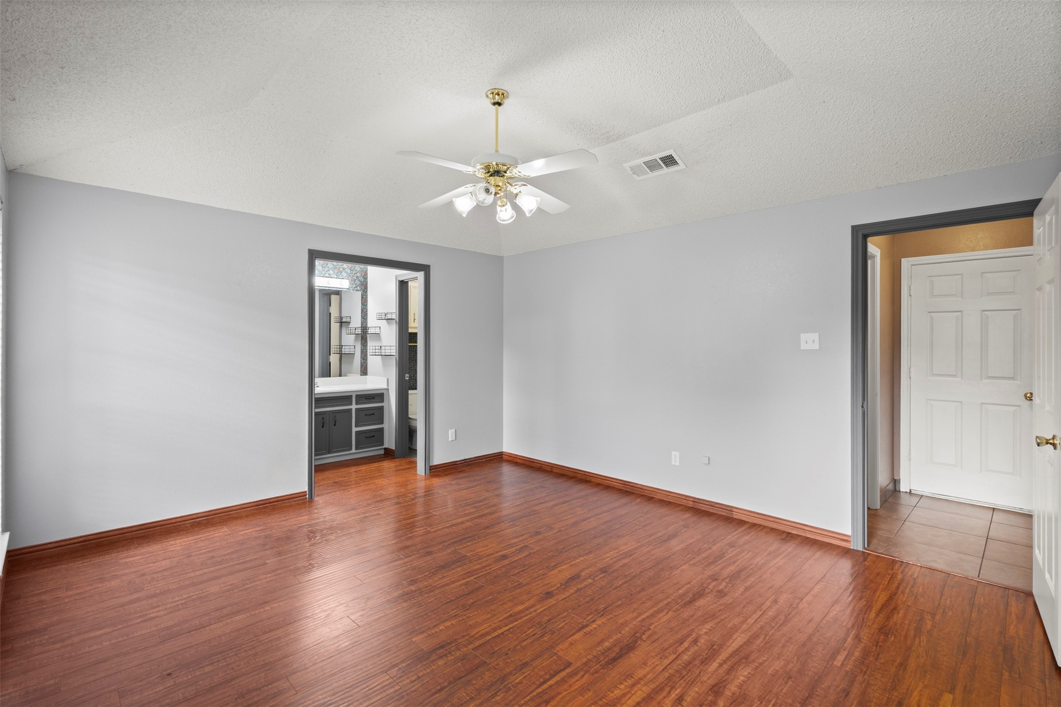 1013 Park Place Boulevard Midlothian TX 76065