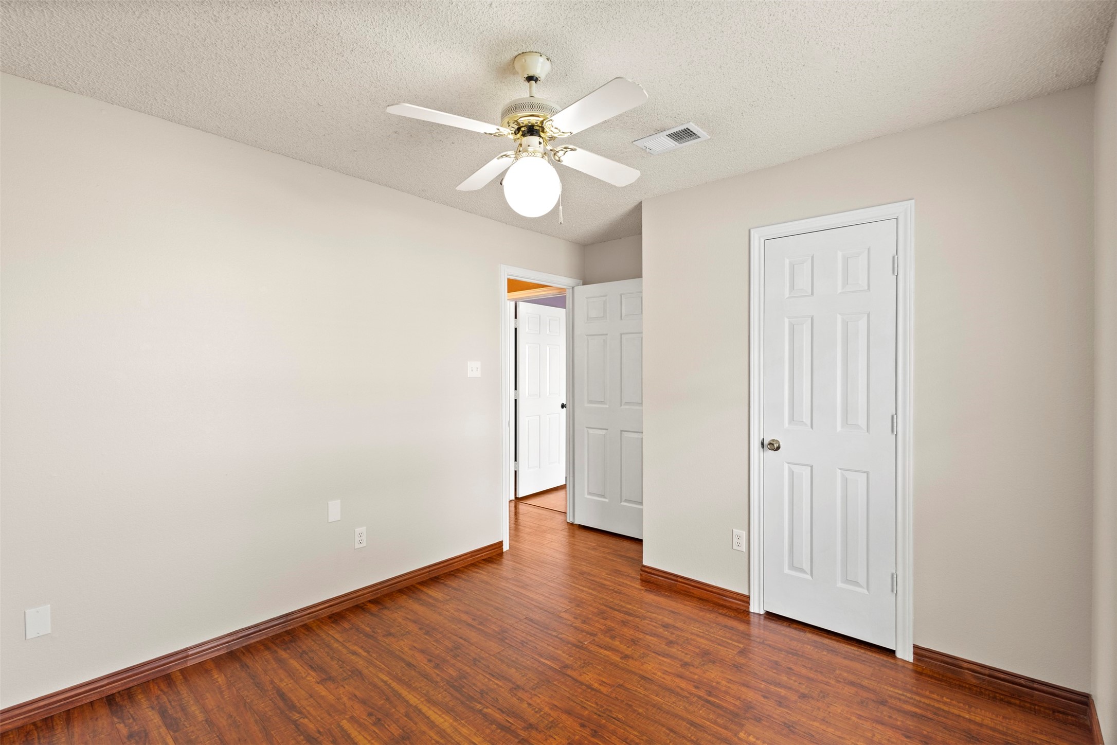 1013 Park Place Boulevard Midlothian TX 76065