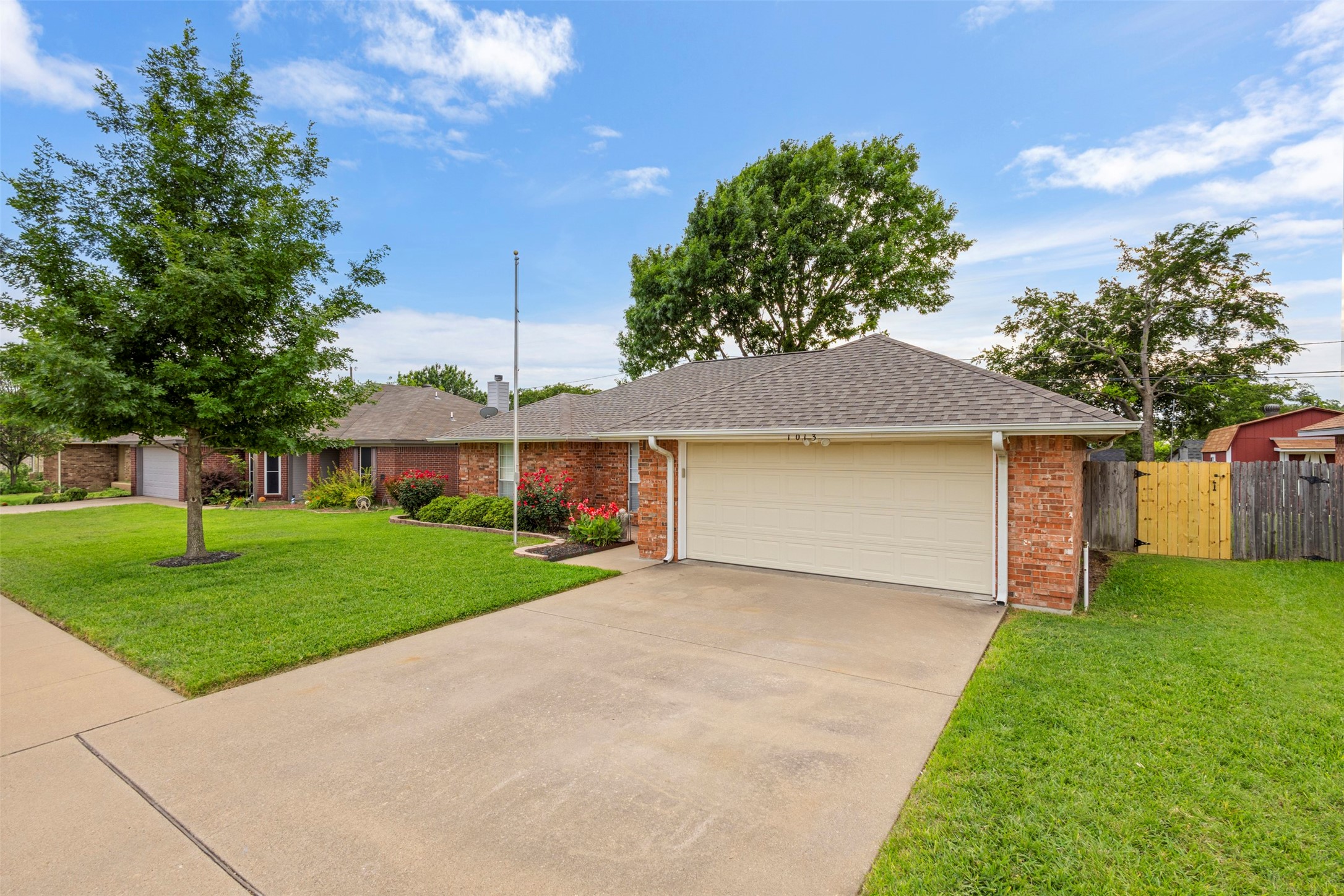 1013 Park Place Boulevard Midlothian TX 76065