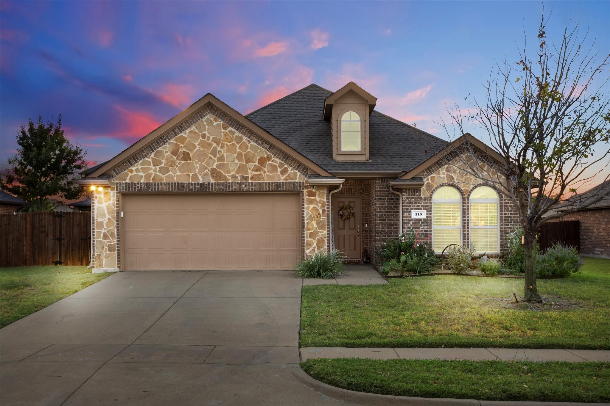 115 Honeysuckle Lane Waxahachie TX 75165