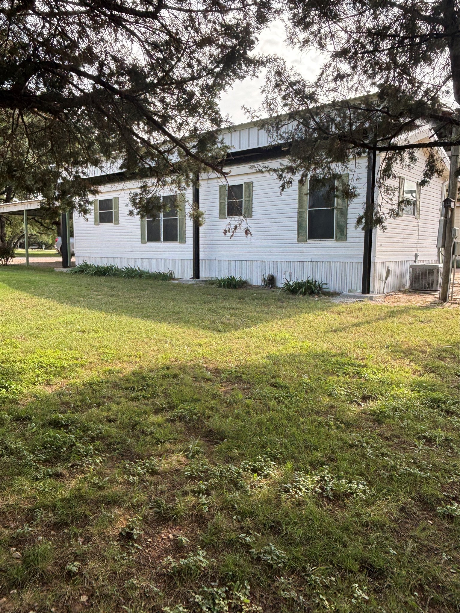206 Holiday Rambler Drive Whitney TX 76692