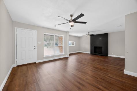 705 Donald Drive Garland TX 75041