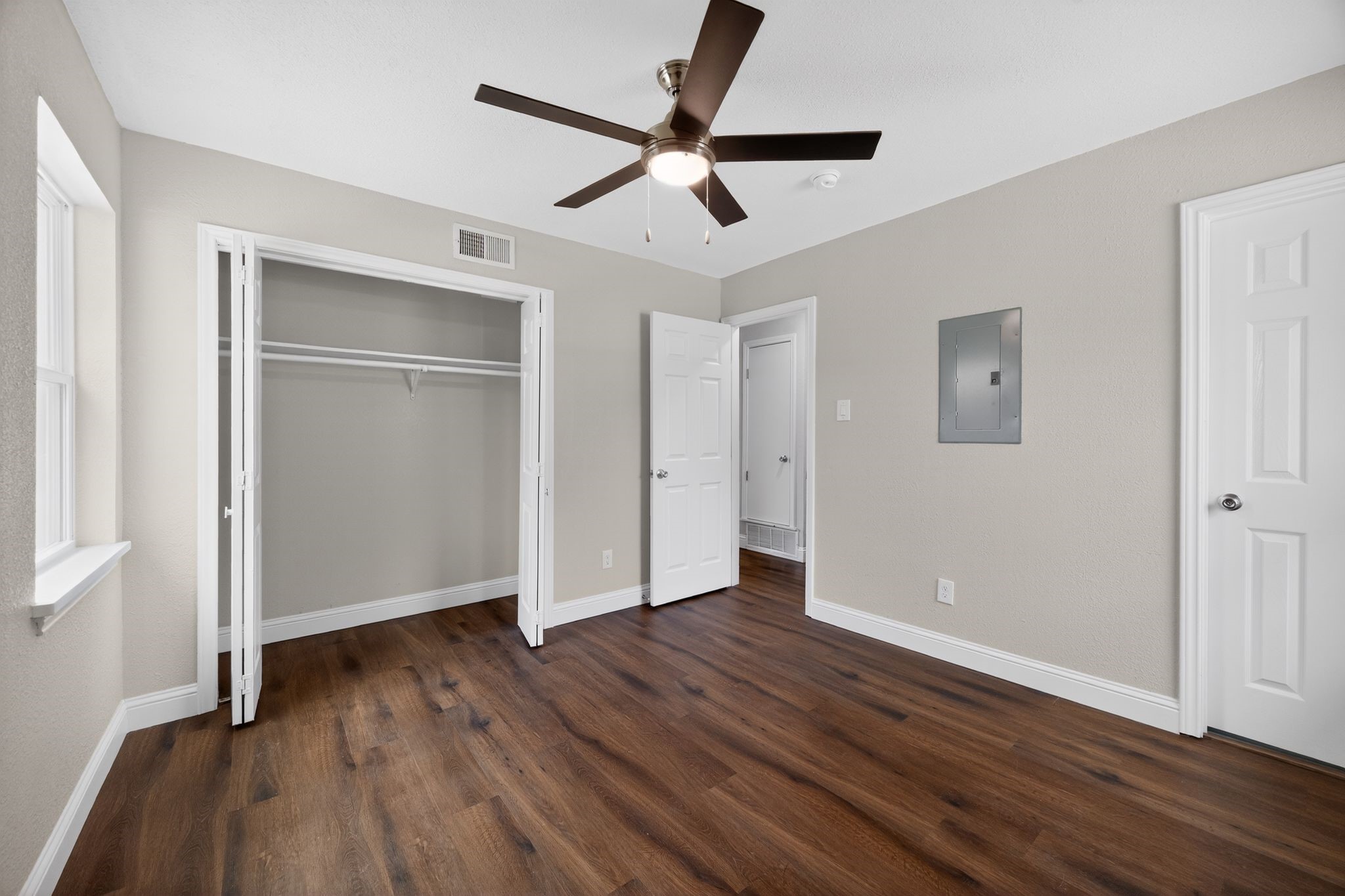 705 Donald Drive Garland TX 75041