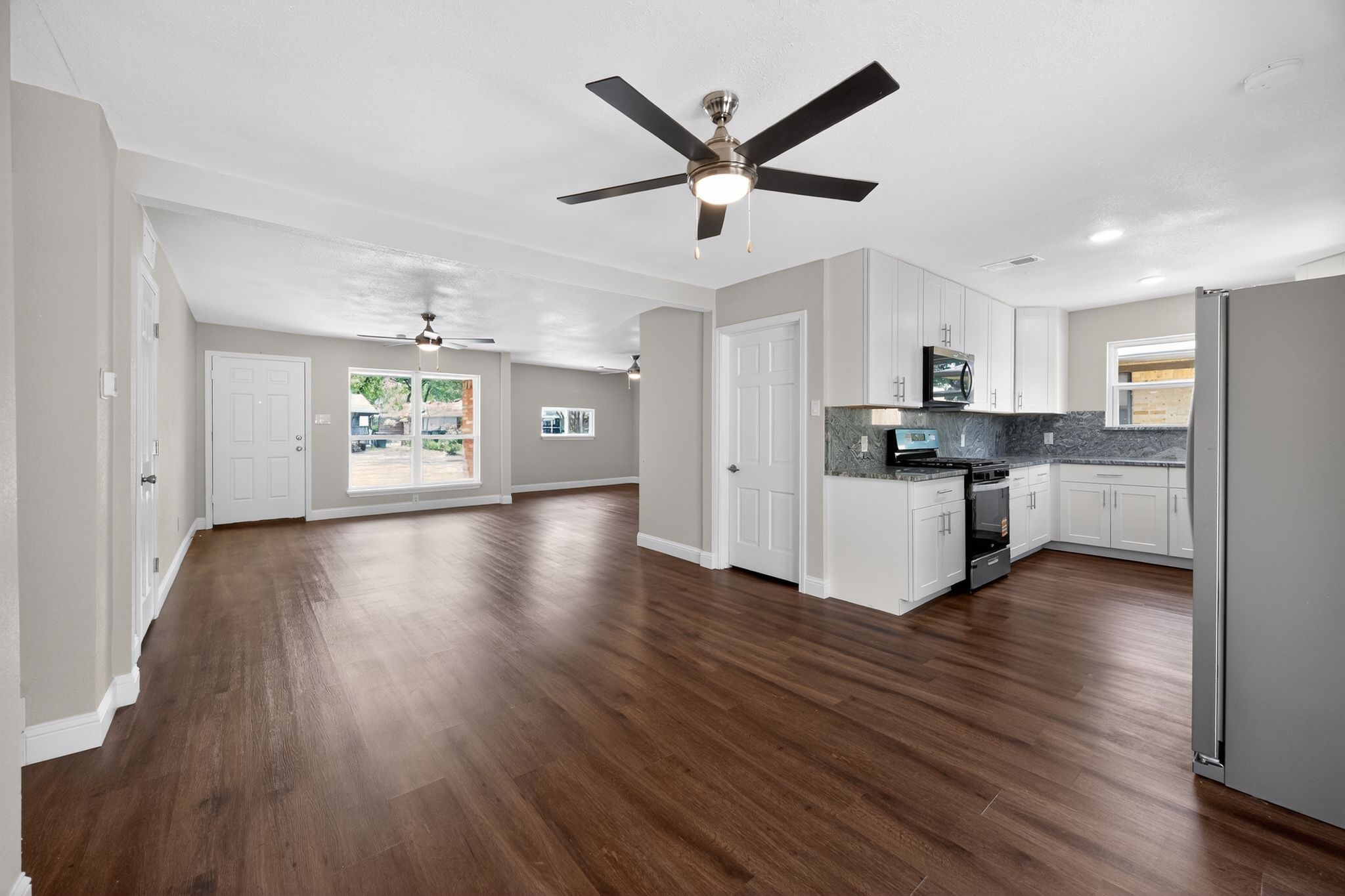 705 Donald Drive Garland TX 75041