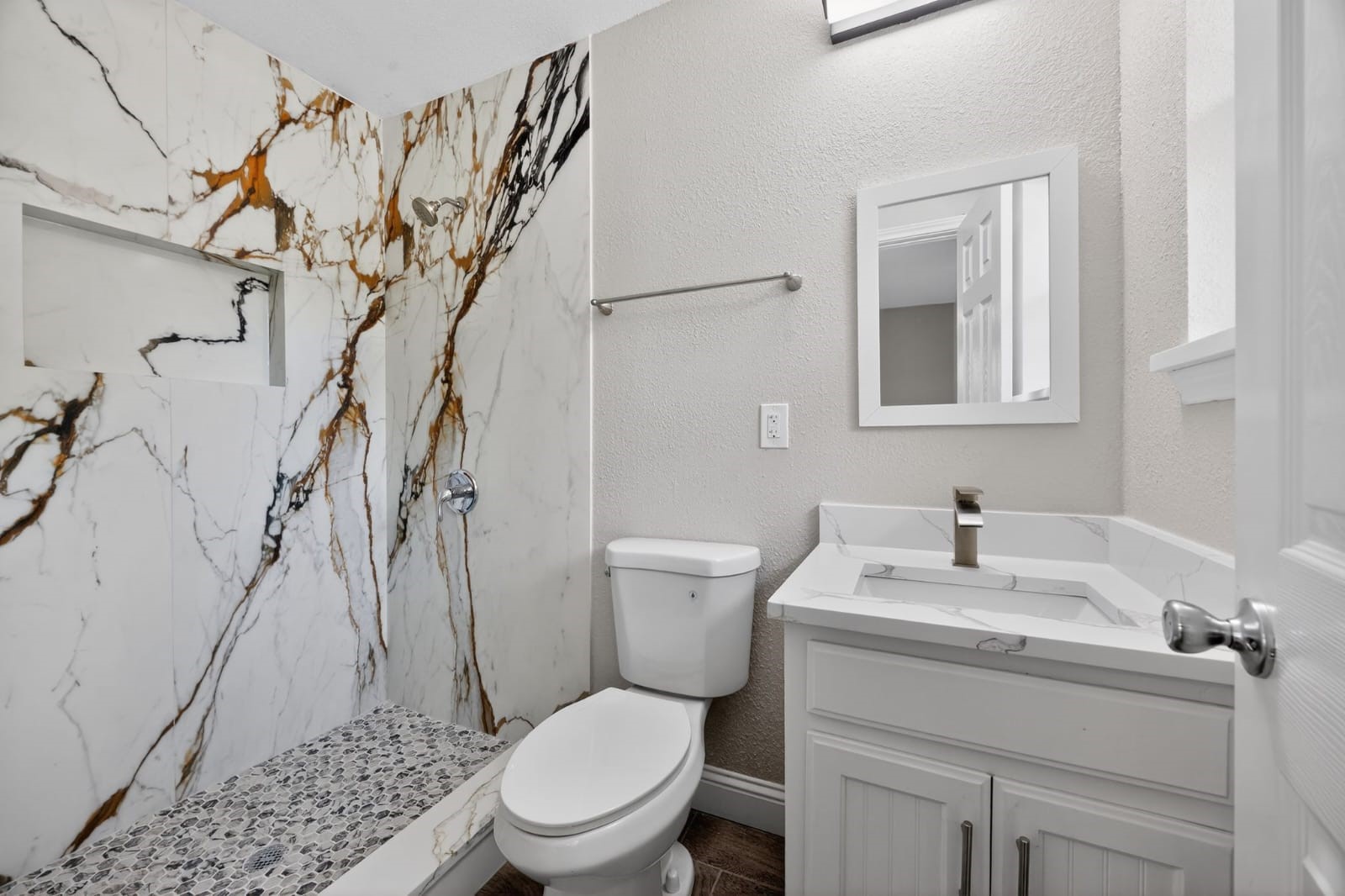 705 Donald Drive Garland TX 75041