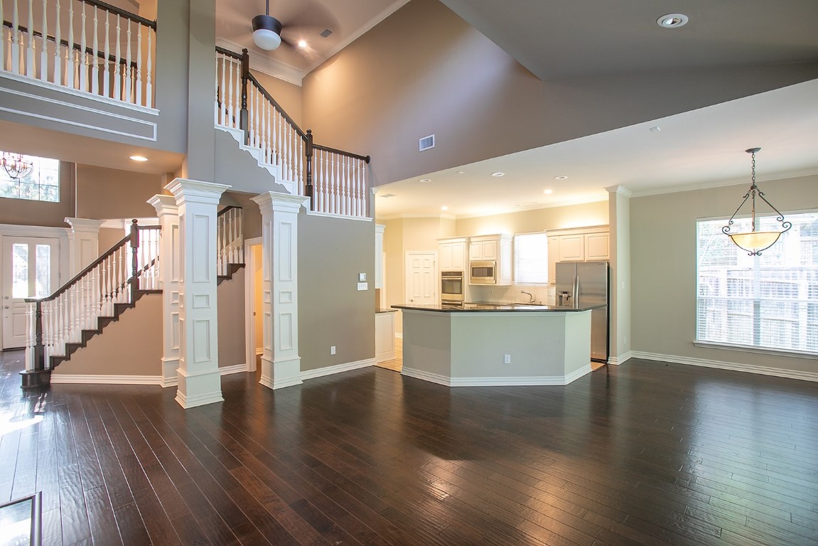 9336 Stratford Way Dallas TX 75220