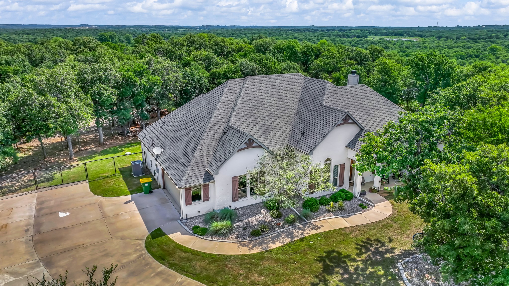 206 El Dorado Trail Millsap TX 76066